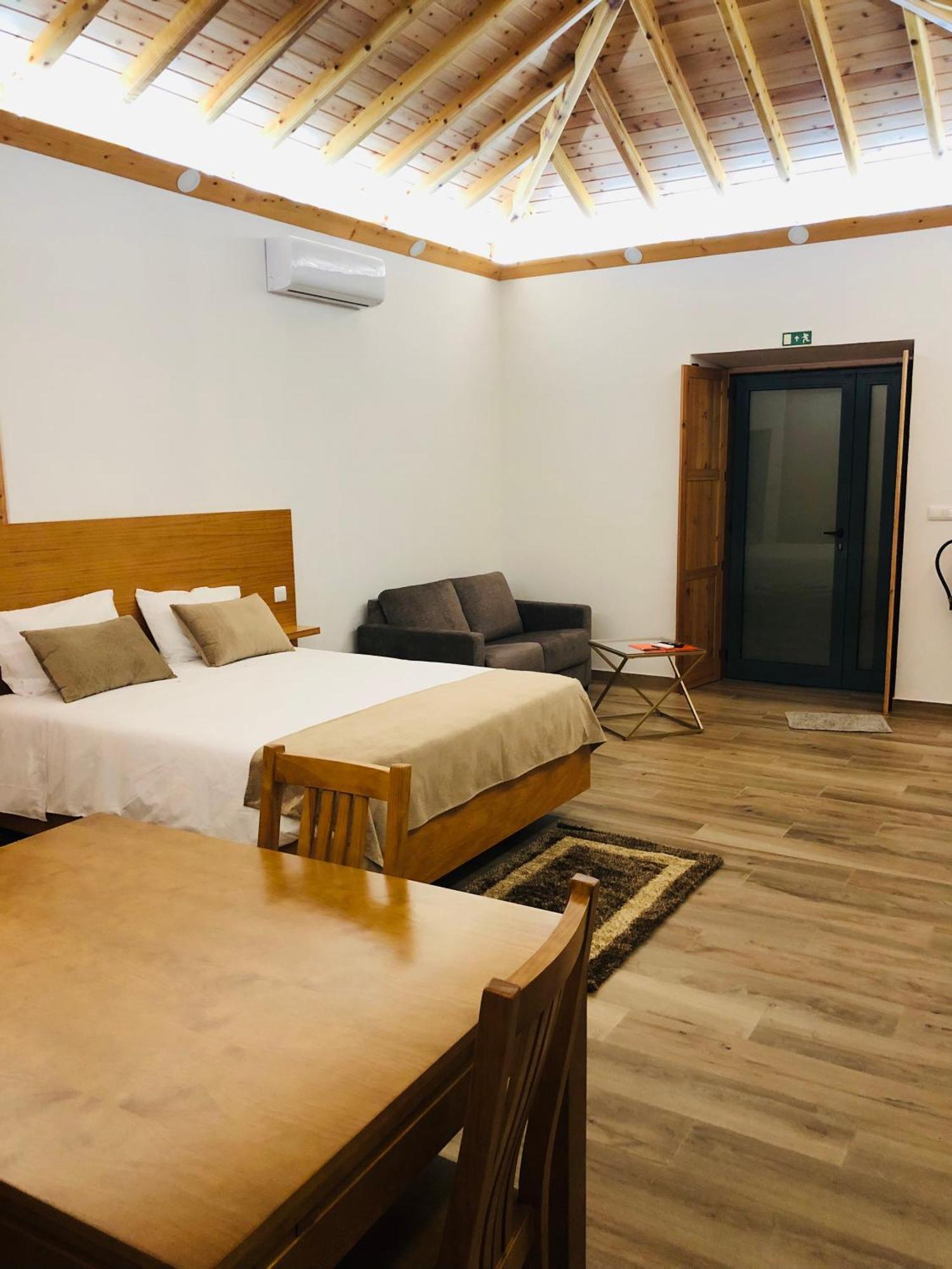 Amu- Apartamentos Misterios Da Urzelina Екстериор снимка