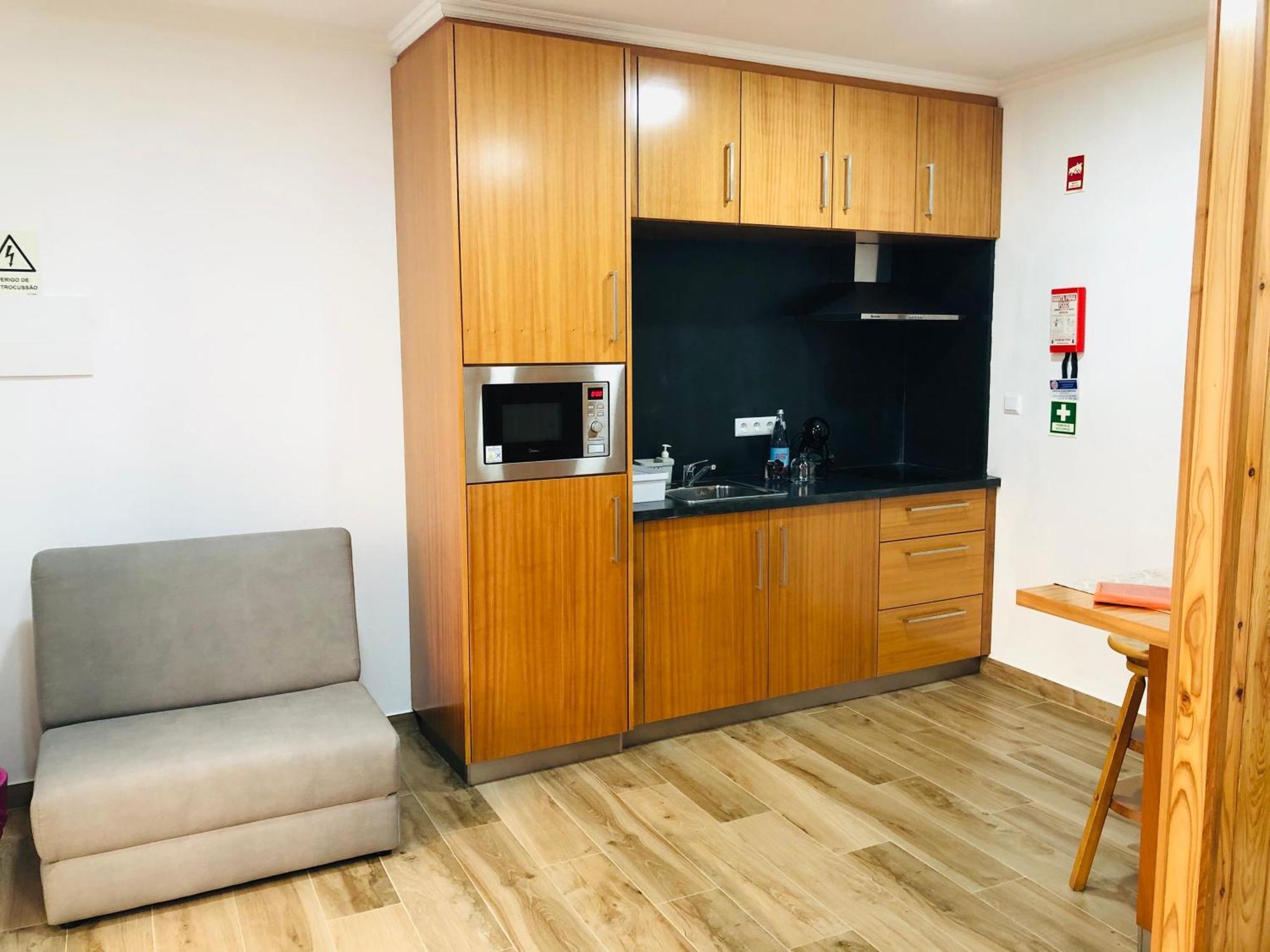 Amu- Apartamentos Misterios Da Urzelina Екстериор снимка