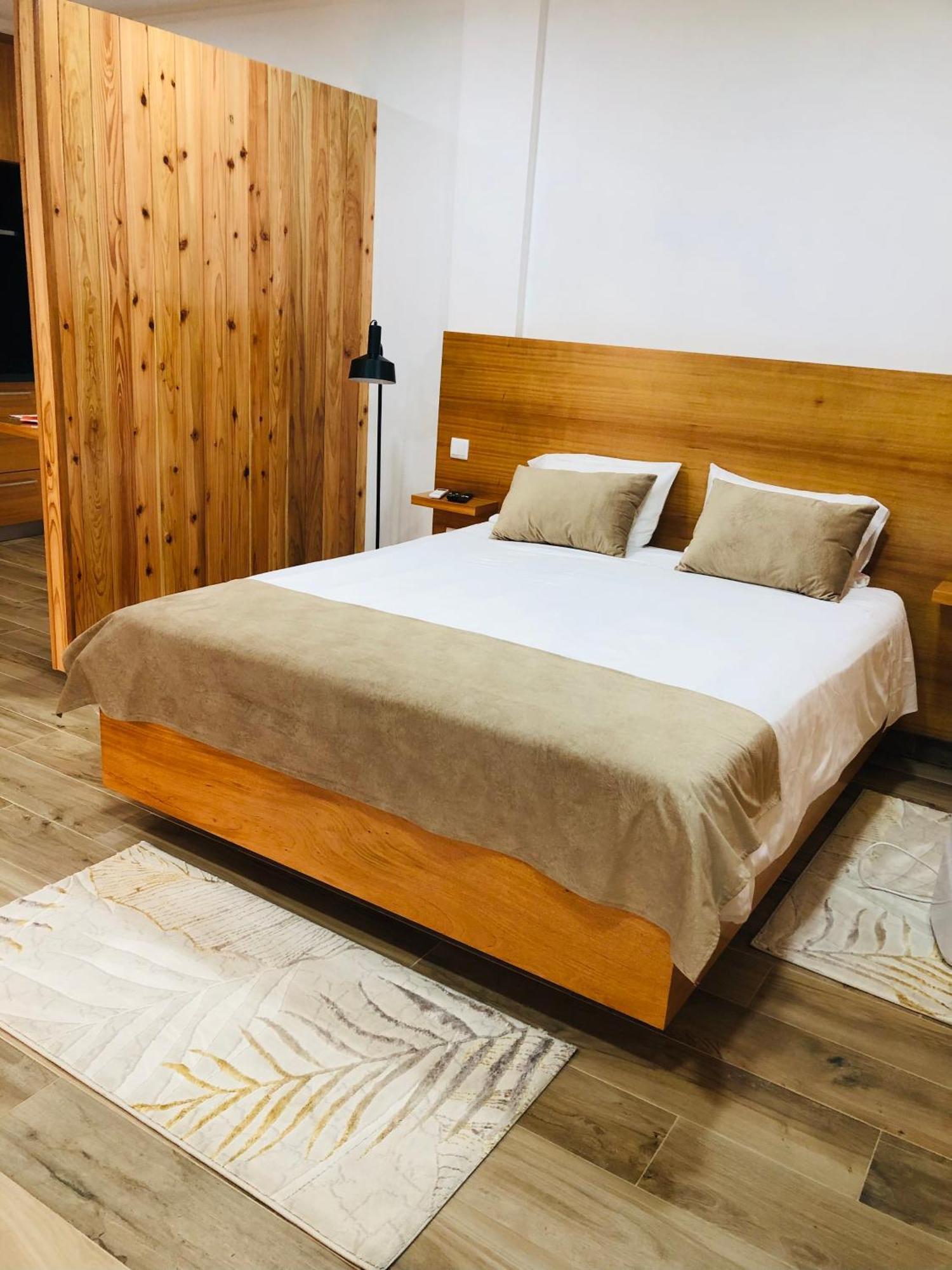 Amu- Apartamentos Misterios Da Urzelina Екстериор снимка