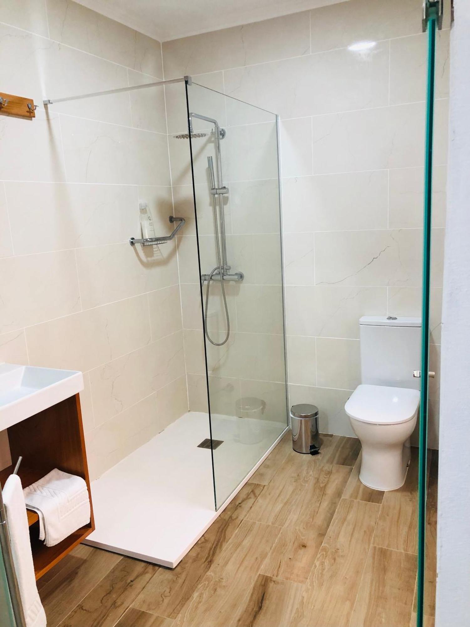 Amu- Apartamentos Misterios Da Urzelina Екстериор снимка